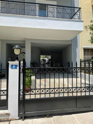 Kalimera Alimos Apartment Atenas Exterior foto